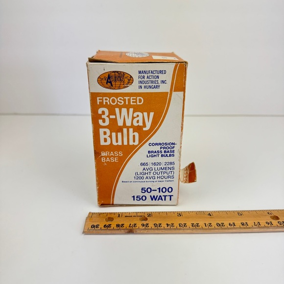 Vtg Untested Action Brand 1974 Frosted 3 Way Bulb Brass Base w Box Prop Movie TV - Picture 6 of 15